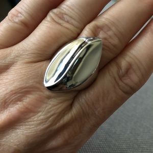 Park Lane Ring (Size 7)